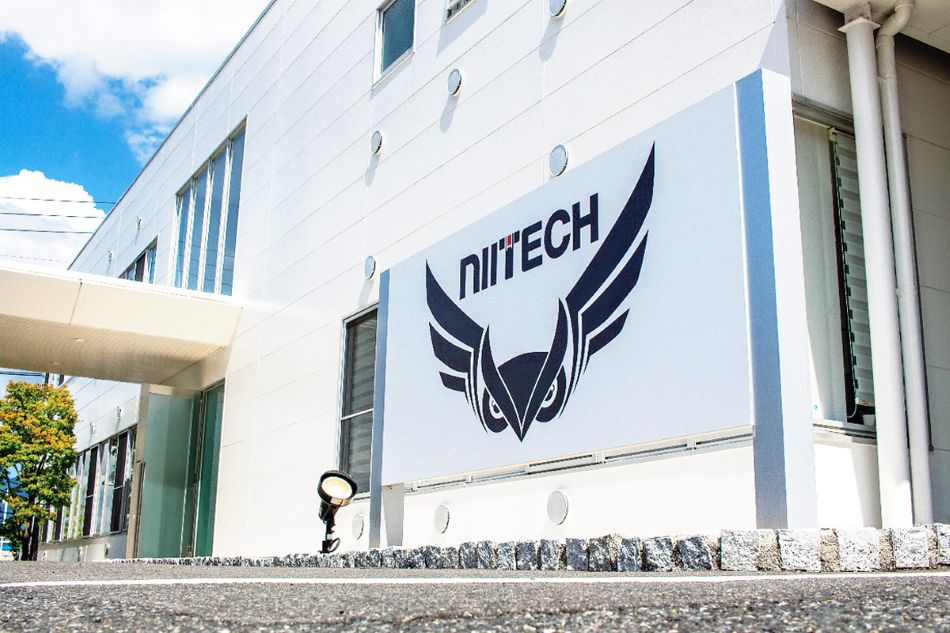 ������Ѓj�C�e�b�N�l�̓�������